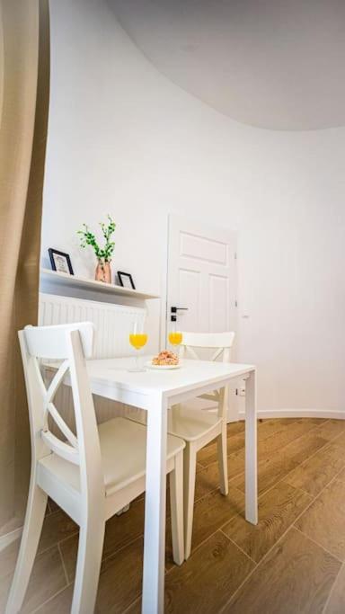 Lovely Apartment In Warsaw Ngoại thất bức ảnh